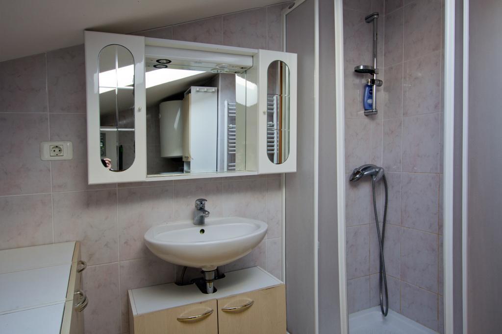 Apartment Perc โคเปร์ ภายนอก รูปภาพ